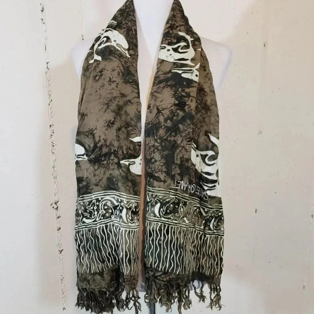 SAVE OUR PLANET Dolphin brown/white tiedye scarf